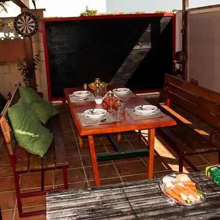 Espacio Con Piscina, Spa, Barbacoa *