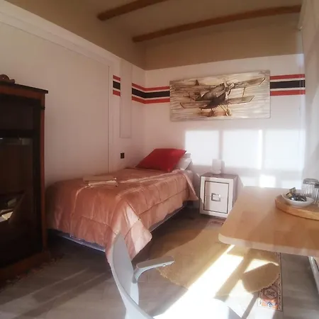 Espacio Con Piscina, Spa, Barbacoa