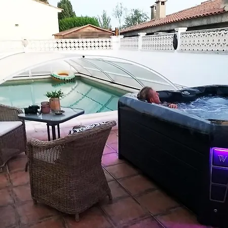 Luxussátor Espacio Con Piscina, Spa, Barbacoa